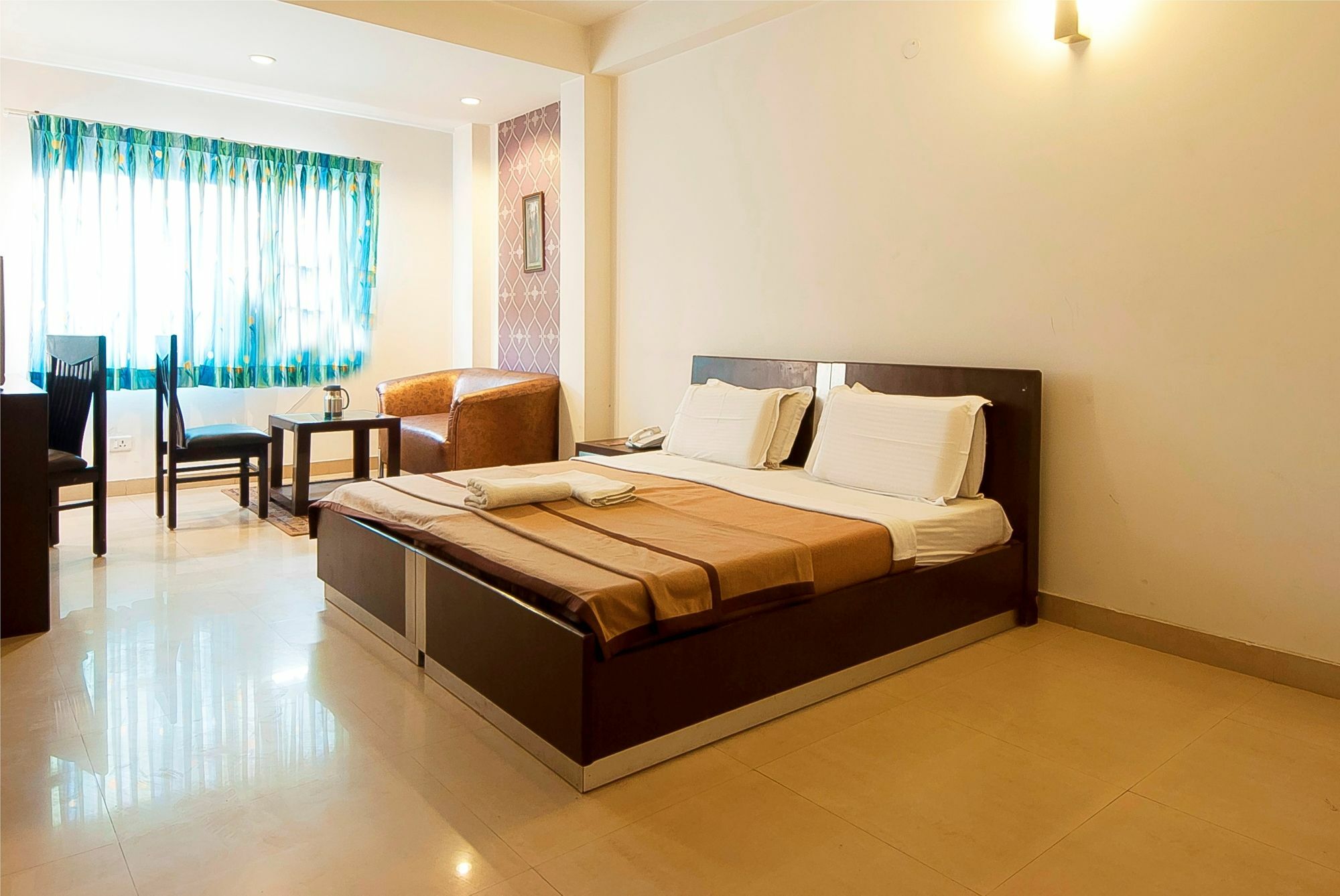 Hotel Lohmod At National Highway 8 - Free Airport Transffer 新德里 外观 照片