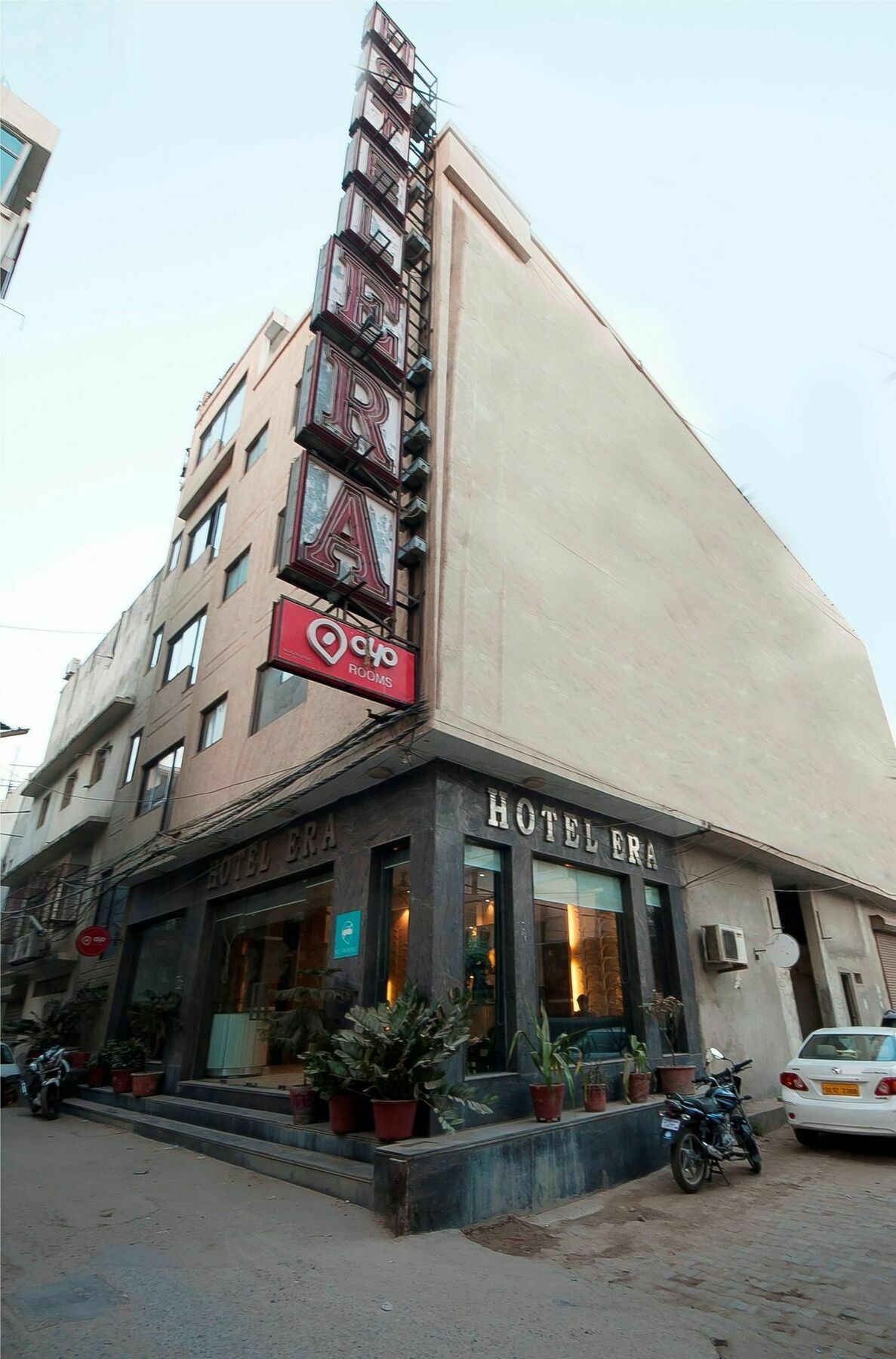 Hotel Lohmod At National Highway 8 - Free Airport Transffer 新德里 外观 照片